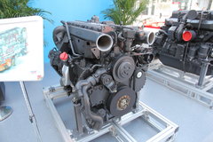 佩卡PR228 310马力 9.2L 柴油发动机