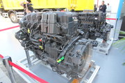 佩卡MX300 300马力 13L 柴油发动机