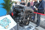 佩卡MX375 375马力 13L 柴油发动机