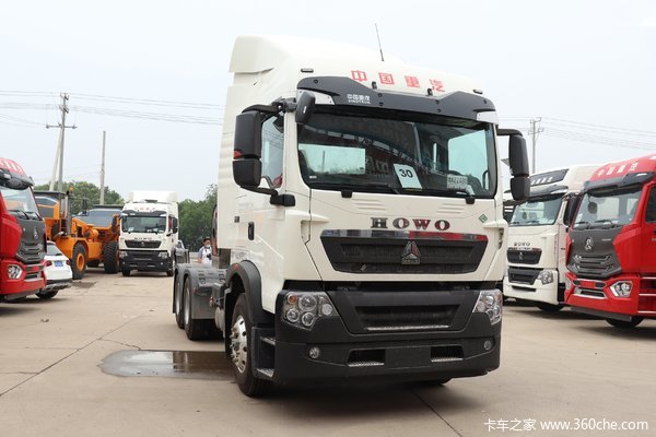 中国重汽 HOWO TX重卡 440马力 6X4 LNG牵引车(国六)(ZZ4257V384GF1LB)