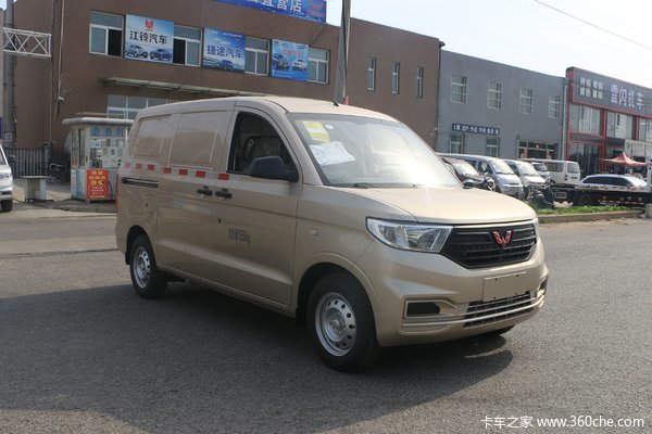 五菱 宏光V 2021款 劲取版 99马力 汽油 1.5L封闭货车(国六)