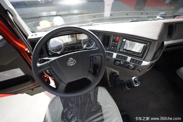 东风柳汽 乘龙H5中卡 270马力 4X2 9.8米厢式载货车(LZ5180XXYM5AB)