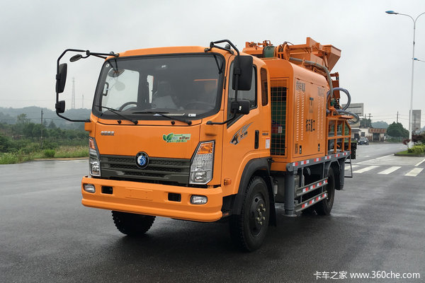 中国重汽成都商用车(原重汽王牌) 捷狮 130马力 4X2 车载式混凝土泵车(CDW5140THBA2R5)