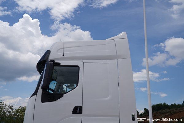 乘龙h7牵引车张家口市火热促销中 让利高达0.3万