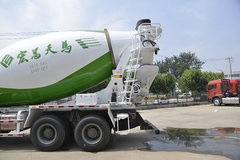 中国重汽 HOWO TX6 340马力 8X4 7.37方混凝土搅拌车(宏昌天马牌)(HCL5317GJBZZN30G5)