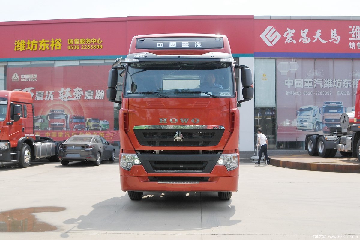中国重汽 HOWO T7H重卡 480马力 6X4 AMT自动挡牵引车(液缓)