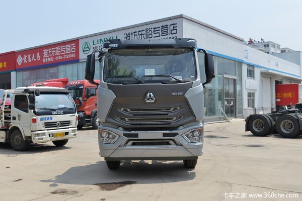 中国重汽 豪沃N5G中卡 250马力 4X2 6.75米仓栅式载货车(国六)(ZZ5185CCYK5113F1)