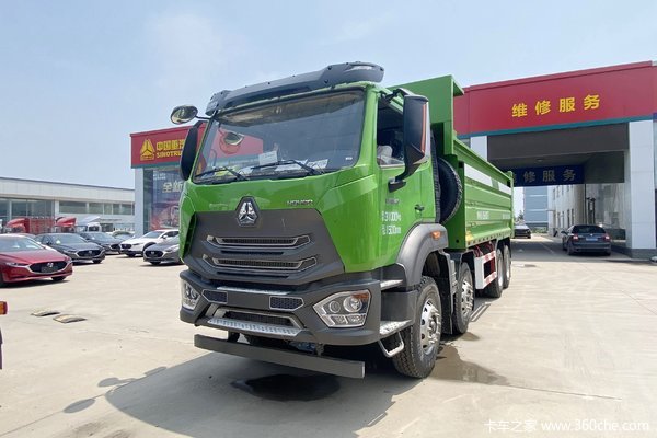 中国重汽 豪瀚N5G 340马力 8X4 5.6米自卸车(ZZ3315N2863E1)