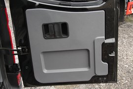 星锐EV6(原帅铃i6) 电动封闭厢货货箱图片