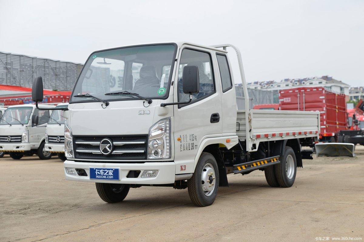 18米排半栏板式轻卡(kmc1040a26p5)>外观>凯马 k3金运卡 102马力 3.