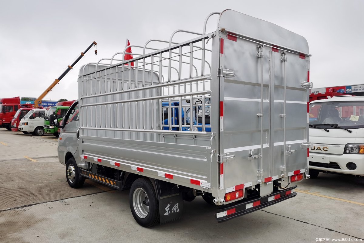 【图】东风 小霸王w17 102马力 3.