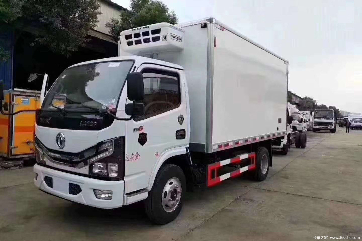 东风 多利卡D6 143马力 4X2 4.1米冷藏车(程力威牌)