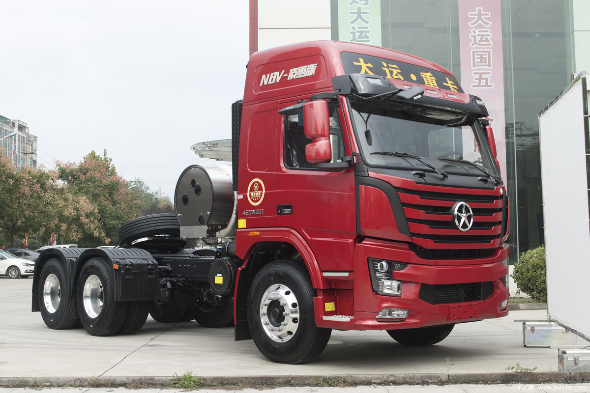 大运 N8V重卡 质惠版 460马力 6X4 LNG牵引车(国六)