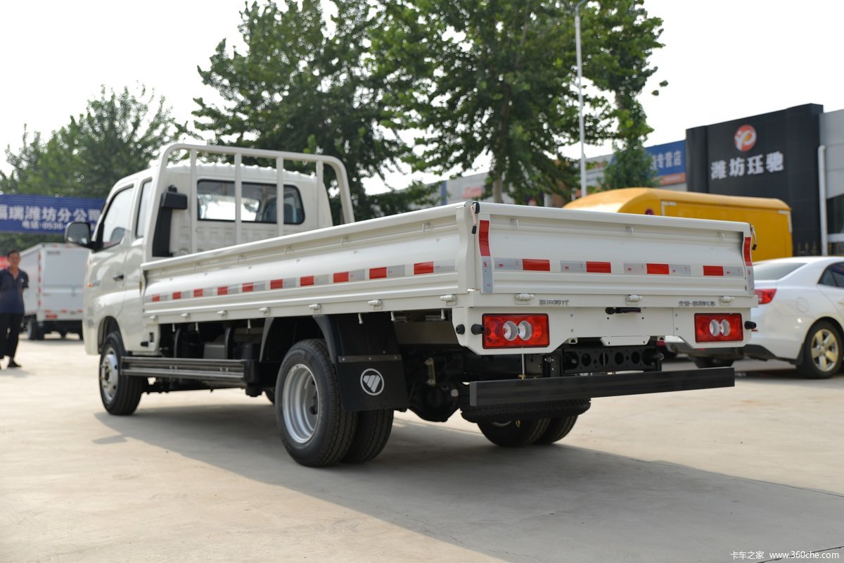 卡车图片>时代汽车(原福田时代)>小卡之星1>福田时代小卡之星1116马力