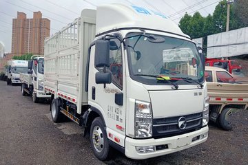 6米单排仓栅式轻卡(kmc5041ccya28d5) 卡车图片