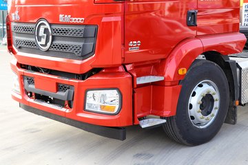 陕汽重卡 德龙新m3000 430马力 6x4牵引车(低顶)(sx4250mc4q1)图片