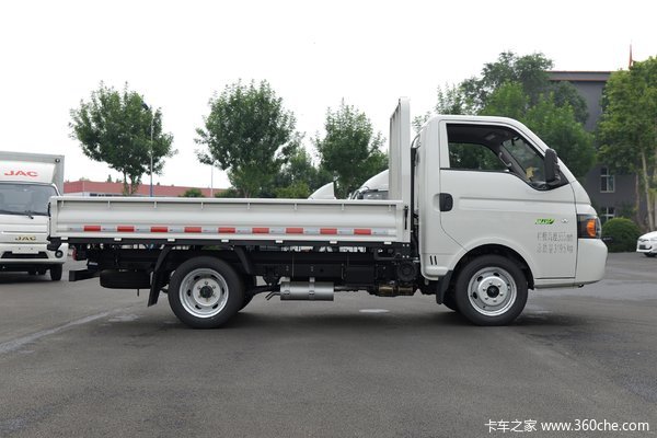 1台无锡江淮恺达x5原康铃载货车成功交付客户