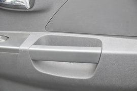 恺达X5 冷藏车驾驶室                                               图片