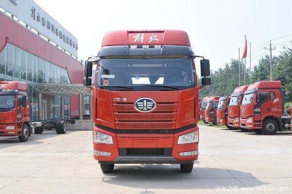 一汽解放 J6P重卡 质惠版3.0 460马力 8X4 9.35米栏板载货车(国六)(CA1310P66K24L7T4E6)