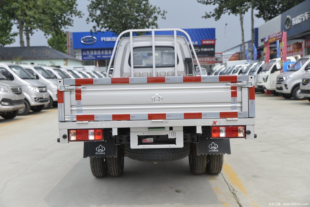 05米单排栏板微卡(国六)(sc1031xdd65)>上装> > 长安跨越 > 跨越王x1