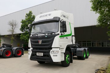 联合卡车 UX400重卡 400马力 6X4 LNG牵引车(国六)(QCC4253N664M)