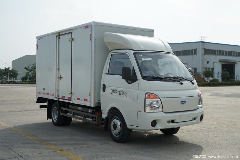 2t 3.64米单排纯电动厢式轻卡(njl5041xxyevc)55.