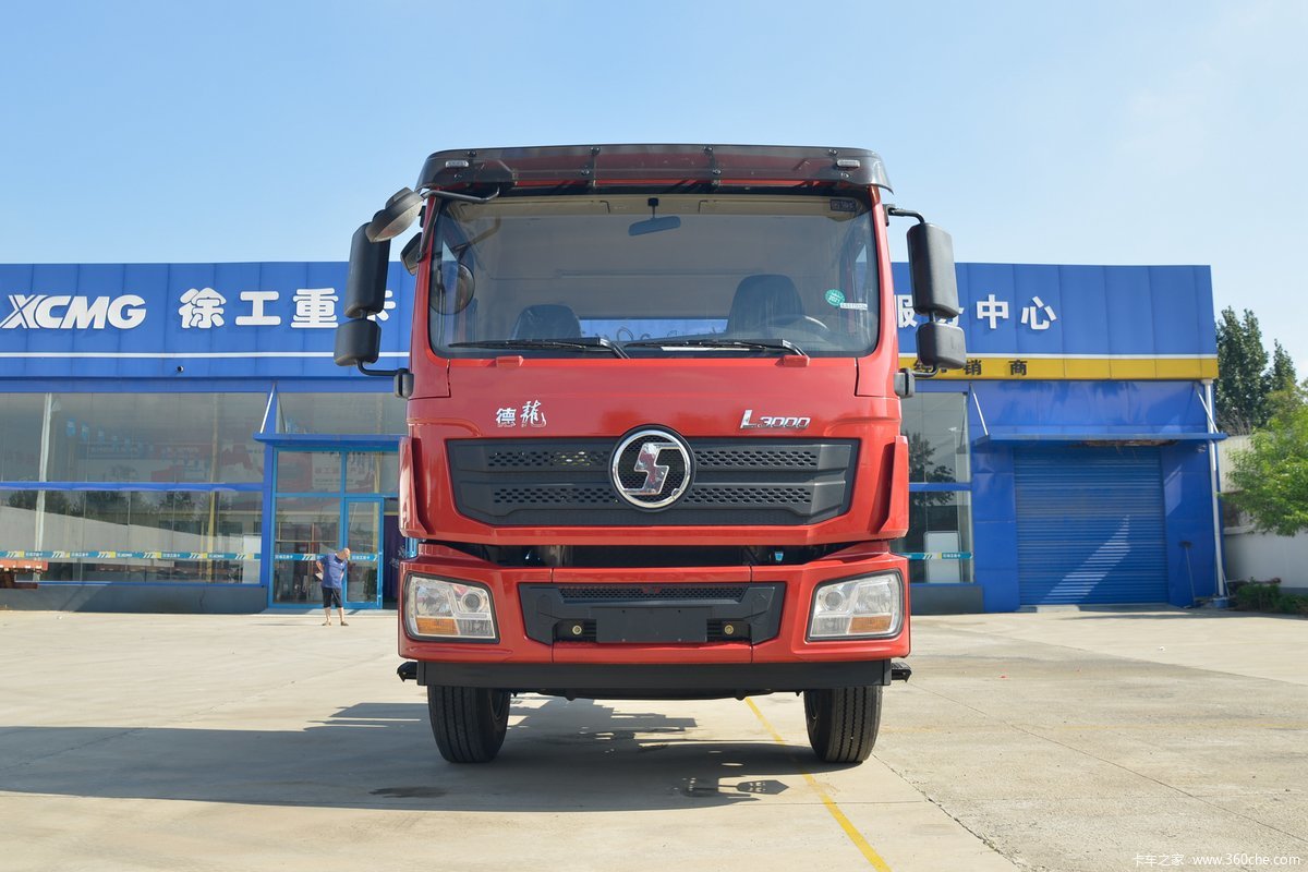 陕汽重卡 德龙L3000 标载版 240马力 4X2 6.8米栏板载货车(国六)