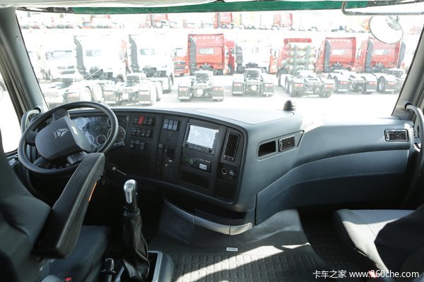 降价促销嘉兴howot7h牵引车仅售3420万