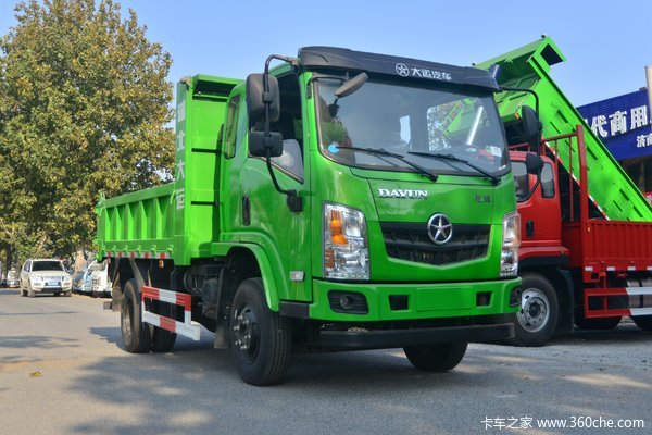 湖北大运锐胜国标蓝牌可拉12吨货很轻松