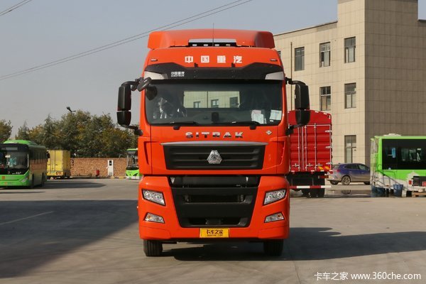 中国重汽 汕德卡SITRAK G7重卡 440马力 6X4 CNG牵引车(国六)(ZZ4256V384HF1CB)