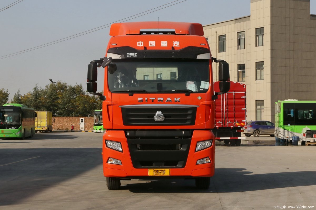 中国重汽 汕德卡SITRAK G7重卡 440马力 6X4 CNG牵引车(国六)