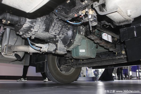 解放J6L载货车钦州市火热促销中 让利高达0.5万