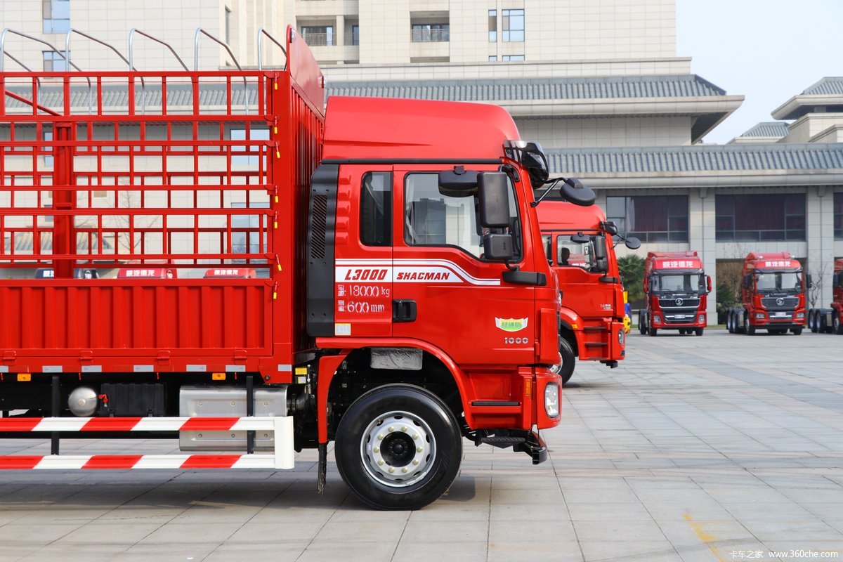 【图】陕汽重卡 德龙l3000 245马力 4x2 仓栅载货车(国六)(sx11898k50