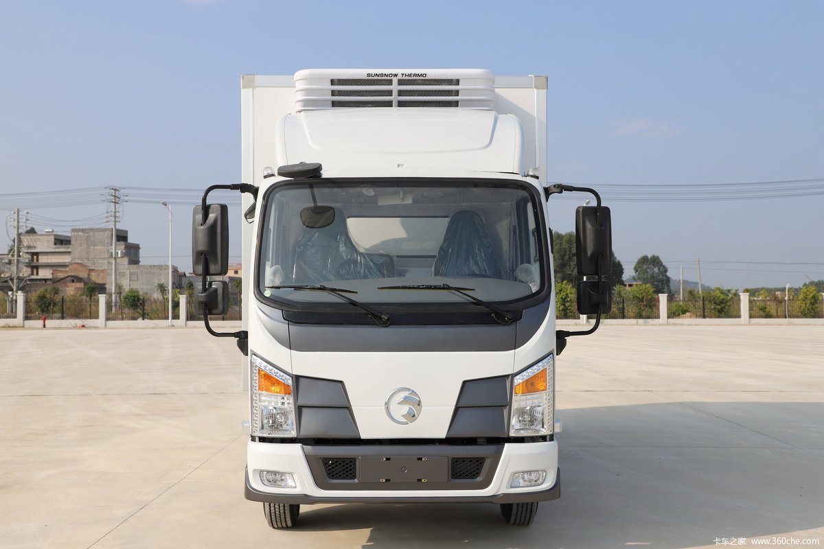 【图】玉柴新能源 EC301 4.5T 单排纯电动冷藏车(YCE5040XLCBEV)_实拍图片_1085567_卡车之家