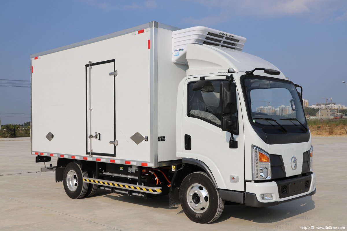 【图】玉柴新能源 EC301 4.5T 单排纯电动冷藏车(YCE5040XLCBEV)_实拍图片_1085567_卡车之家