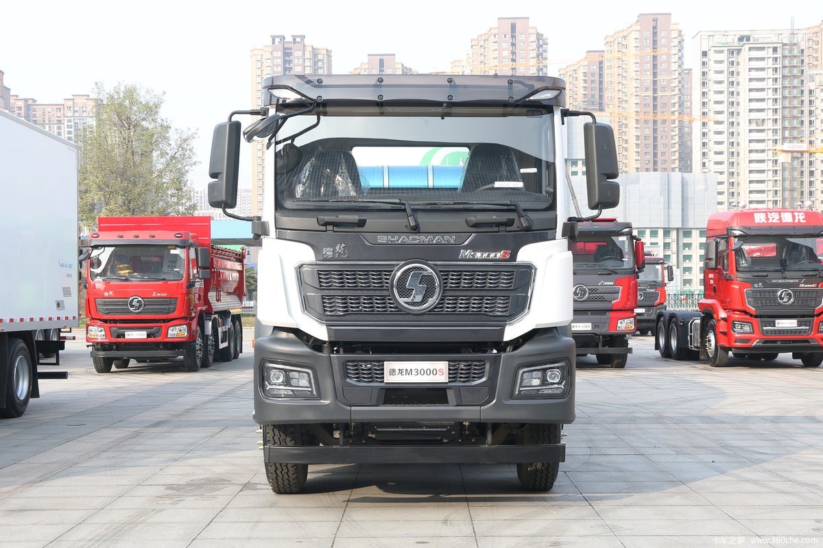 陕汽重卡 德龙M3000S 复合版 8X4 6.95方纯电动混凝土搅拌运输车