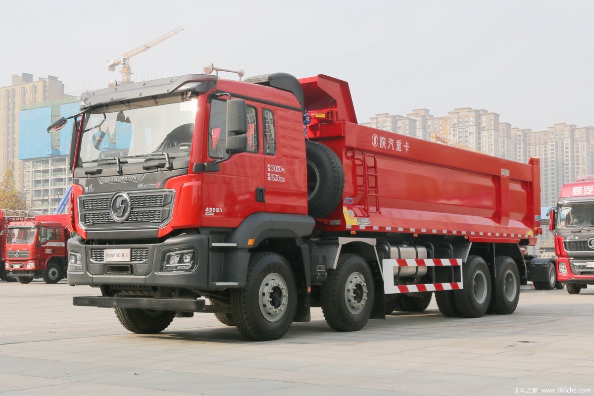 陕汽重卡 德龙M3000S 城建标准版 375马力 8X4 5.8米自卸车(国六)