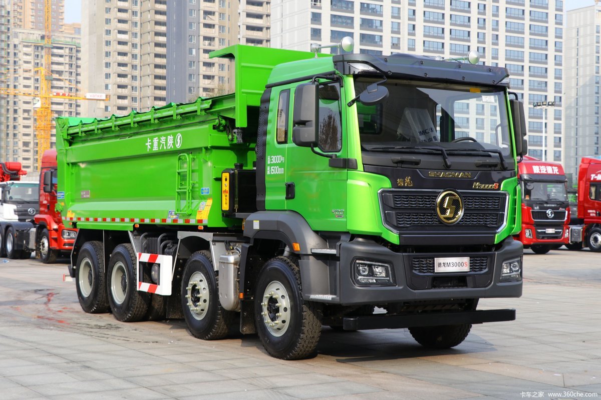 陕汽重卡 德龙M3000S 公路标准版 430马力 8X4 6.5米LNG自卸车(国六)