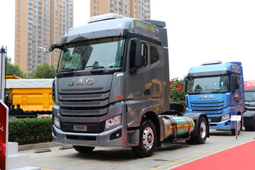 江淮 格尔发K7重卡 530马力 4X2 LNG牵引车(国六)(HFC4182P1N9A41S) 卡车图片