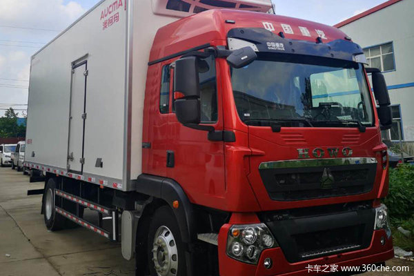 中国重汽 HOWO TX5 4X2 240马力 6.8米冷藏车(ZZ5187XLCK501GE1)