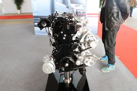 M9T系列 发动机外观                                                图片