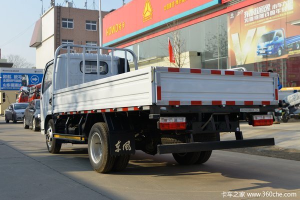 多利卡D5载货车杭州市火热促销中 让利高达0.2万