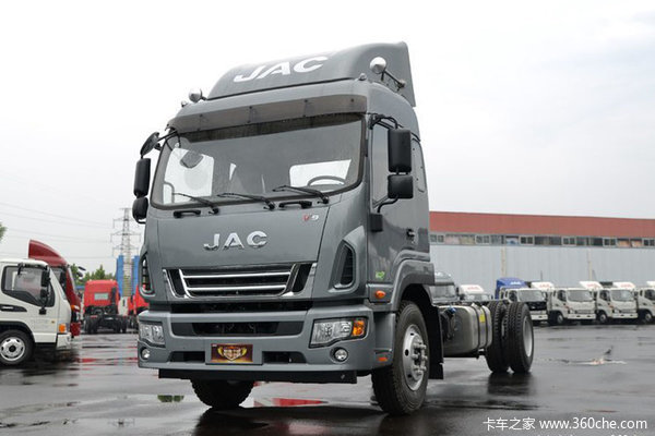 降价促销 镇江德沃斯V9载货仅售11.98万