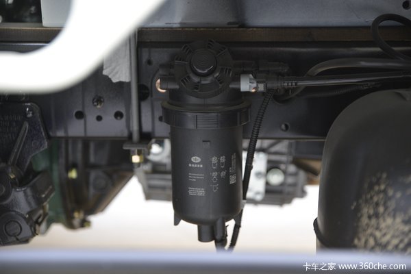 解放轻卡虎VR3.7米载货车限时促销中 优惠0.2万