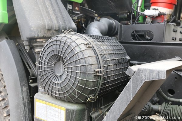 解放J6P自卸车钦州市火热促销中 让利高达2万