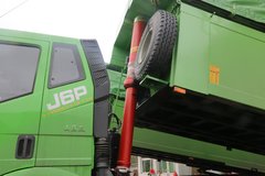 一汽解放 J6P重卡 420马力 8X4 8米自卸车(CA3310P66K24L6T4AE5)
