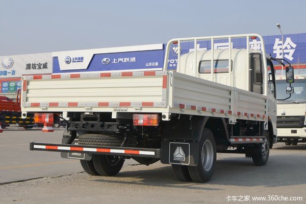 HOWO轻卡4米2平板载货车潍柴110马力主推车型！