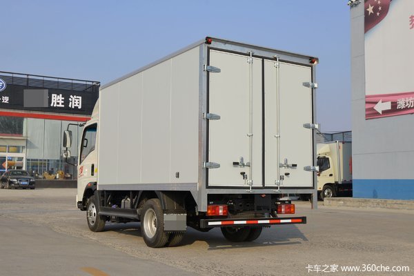 中国重汽新车到店 深圳市王载货车仅需1万元