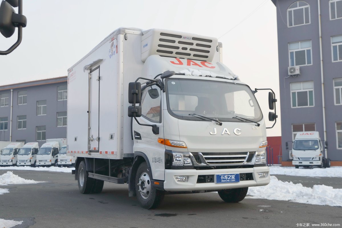 江淮 骏铃V6 160马力 4X2 4.015米冷藏车(国六)