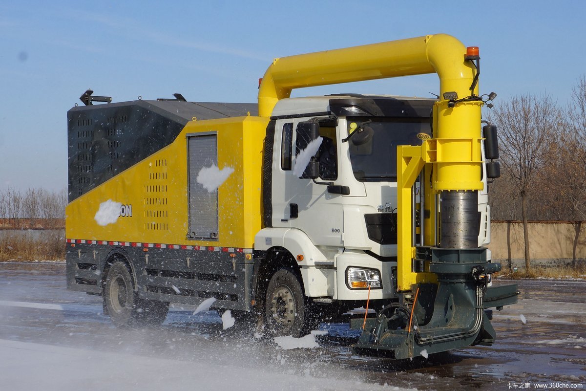 陕汽重卡 德龙新M3000 350马力 4X2 除雪车(国六)(汇强重工)